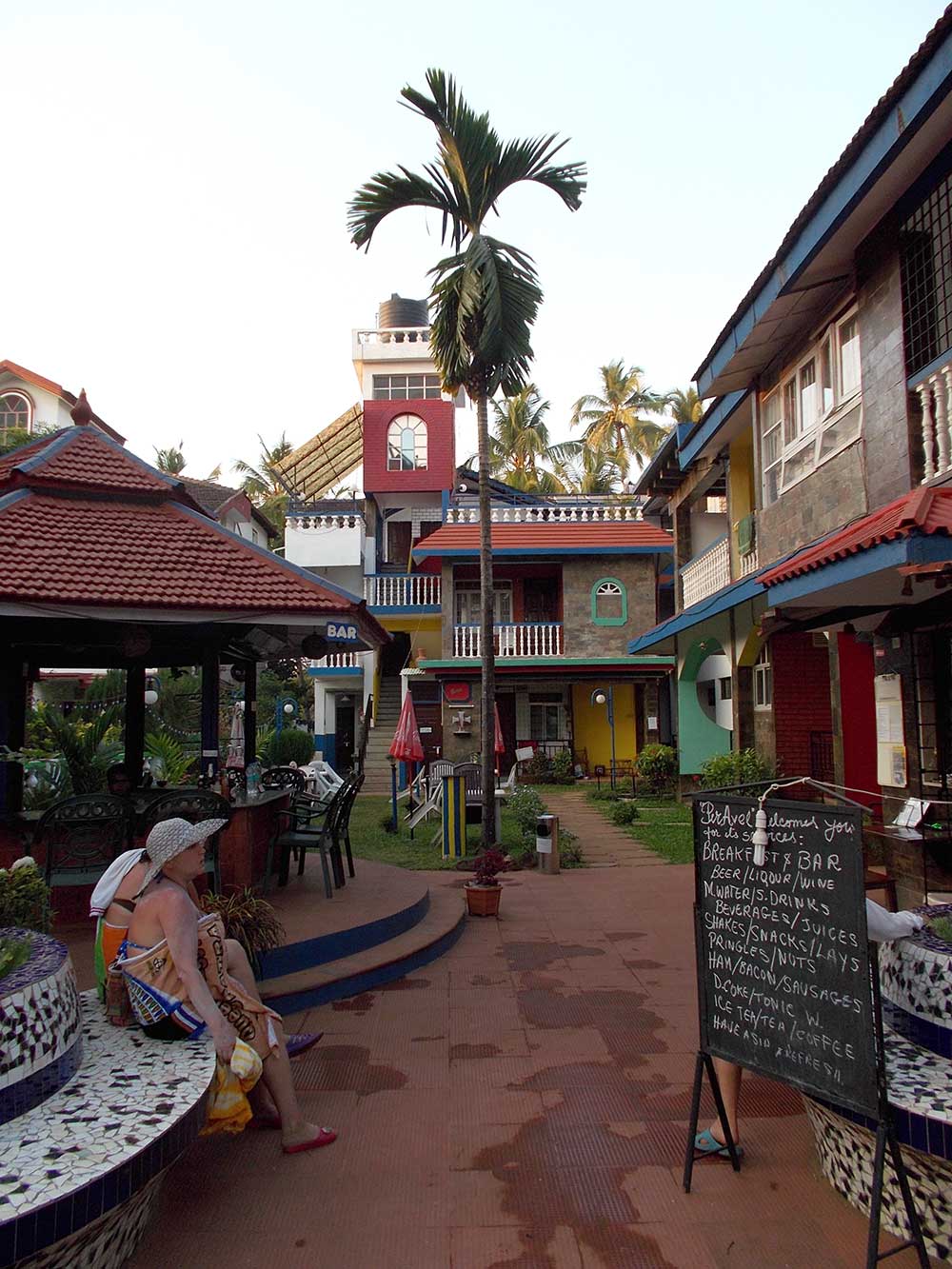North Goa, hotel Peravel